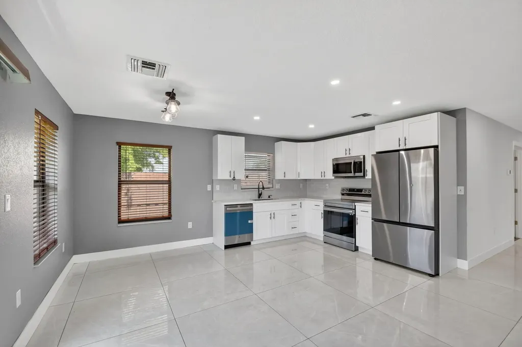 4944 Mcconnell Street Lake Worth FL 33463
