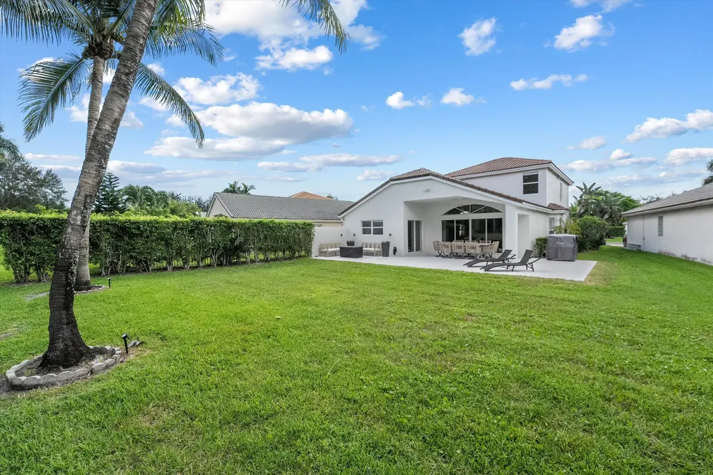 4033 Bluff Harbor Way Wellington FL 33449