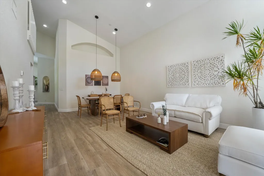 4033 Bluff Harbor Way Wellington FL 33449