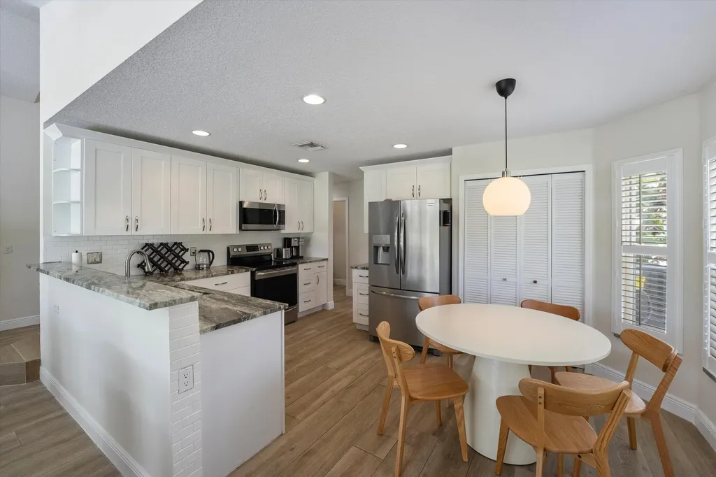 4033 Bluff Harbor Way Wellington FL 33449