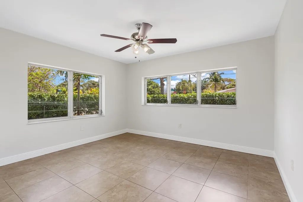 1015 NE 12th Street Fort Lauderdale FL 33304