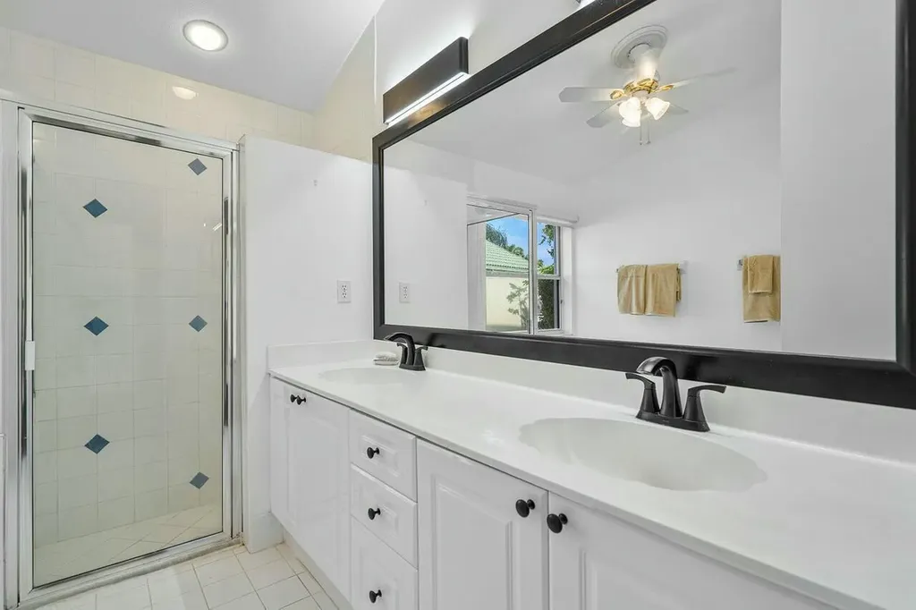1643 Oak Berry Circle Wellington FL 33414