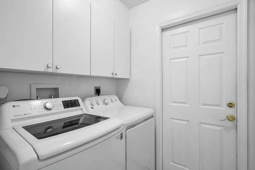 1643 Oak Berry Circle Wellington FL 33414