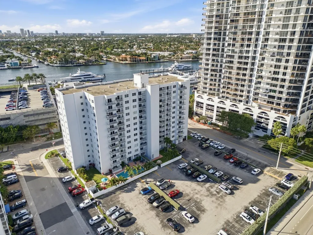 200 S Birch Road Fort Lauderdale FL 33316