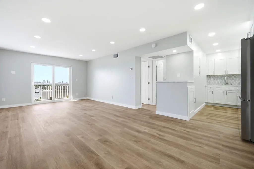 200 S Birch Road Fort Lauderdale FL 33316