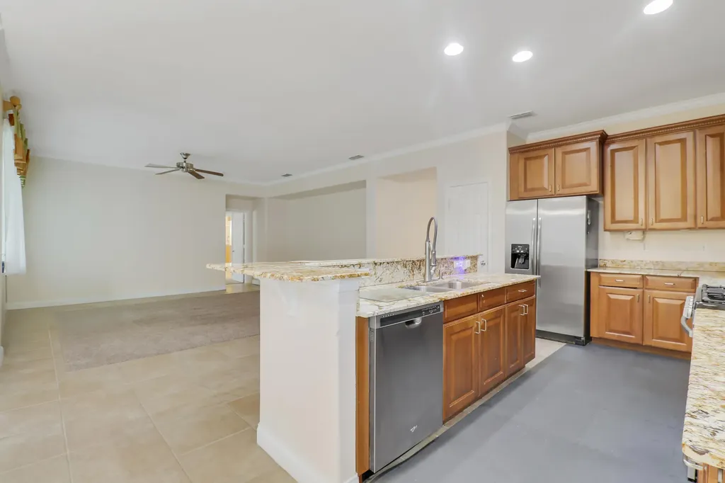 1845 Pointe West Way Vero Beach FL 32966