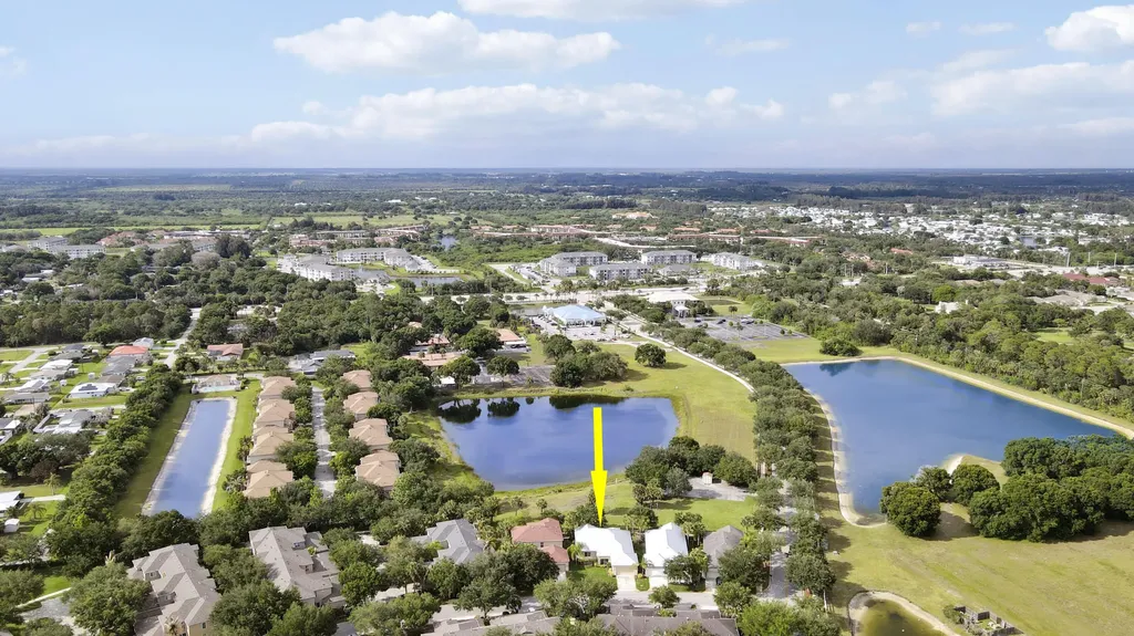 1845 Pointe West Way Vero Beach FL 32966