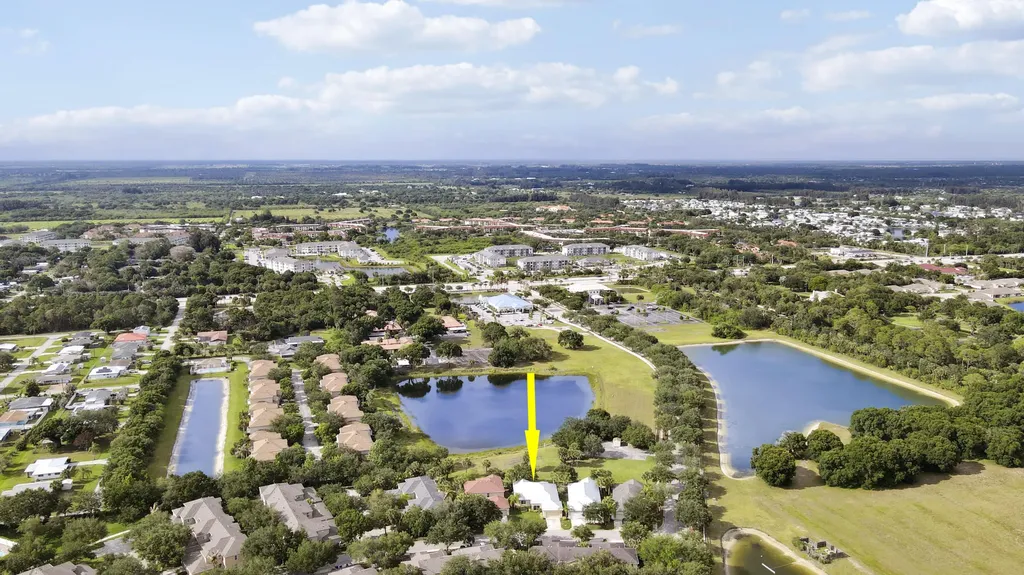 1845 Pointe West Way Vero Beach FL 32966