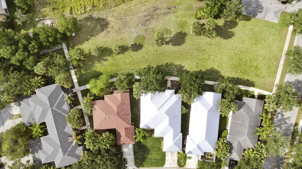 1845 Pointe West Way Vero Beach FL 32966