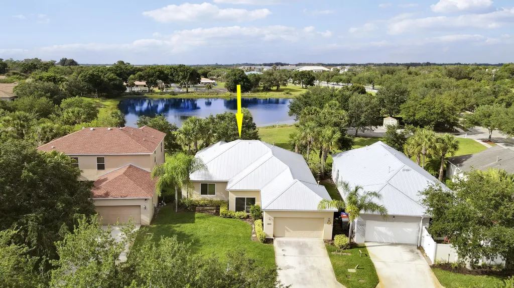1845 Pointe West Way Vero Beach FL 32966