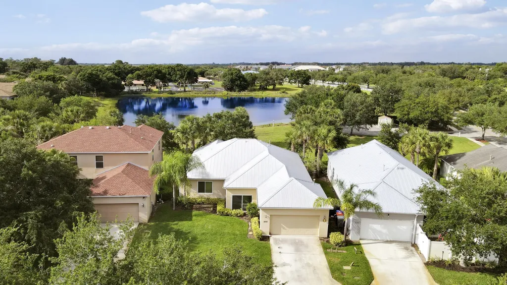 1845 Pointe West Way Vero Beach FL 32966