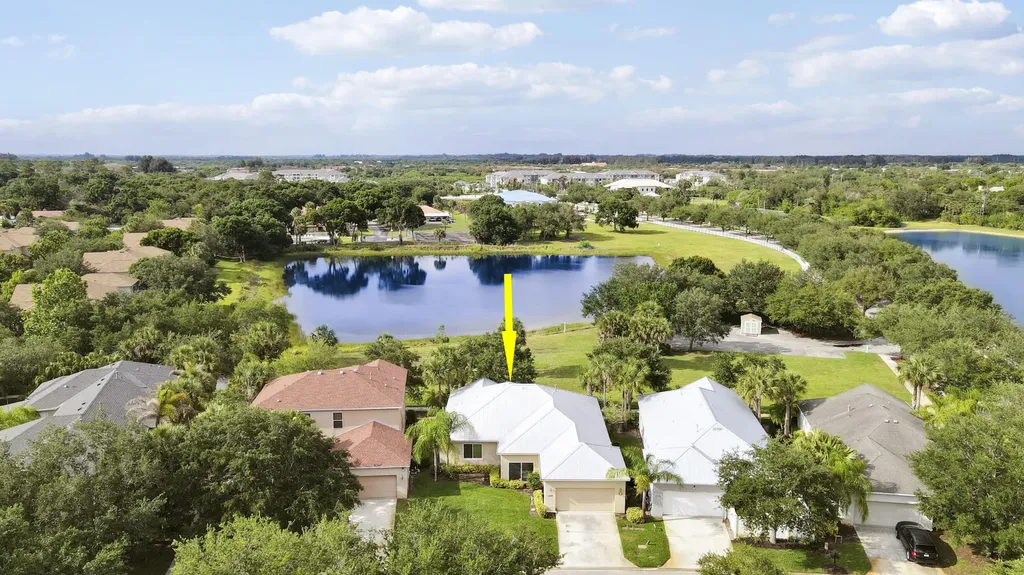 1845 Pointe West Way Vero Beach FL 32966
