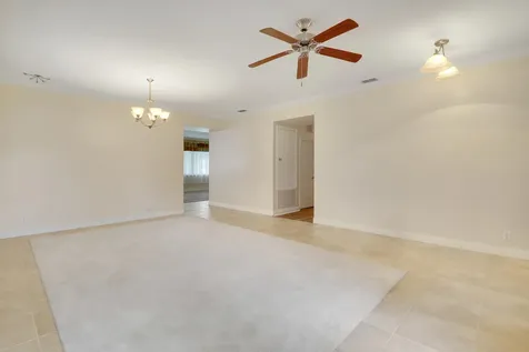 1845 Pointe West Way Vero Beach FL 32966