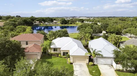 1845 Pointe West Way Vero Beach FL 32966