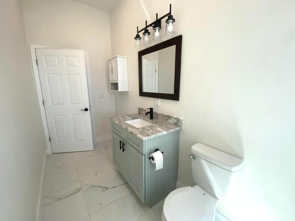 207 Ave E SE Winter Haven FL 33880