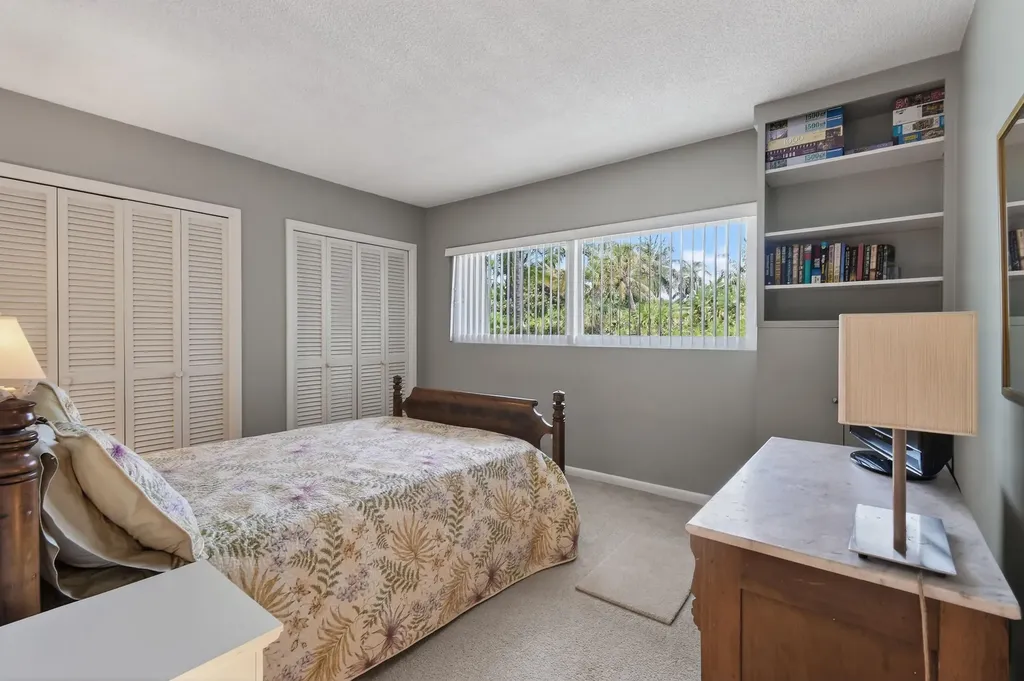 139 Sunrise Avenue Palm Beach FL 33480