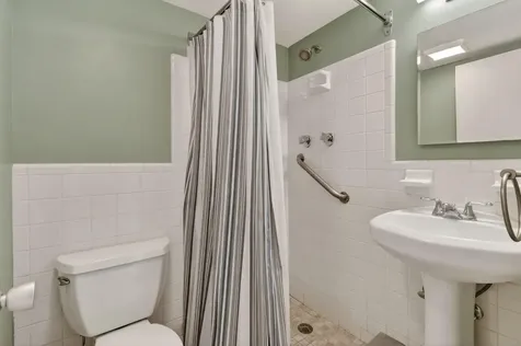 139 Sunrise Avenue Palm Beach FL 33480