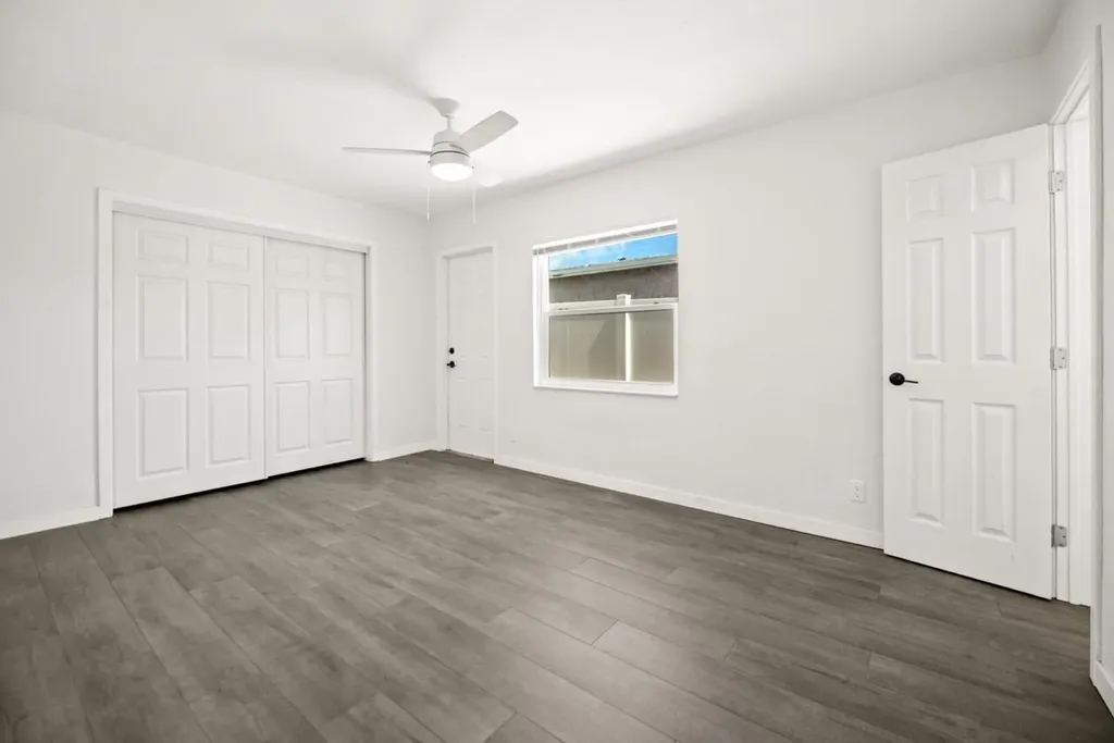 5240 NE 3rd Terrace Oakland Park FL 33334