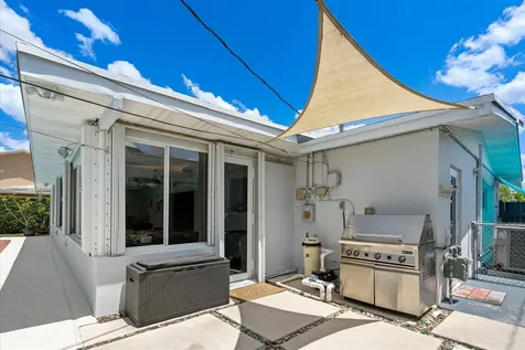 8341 SW 14th Street Miami FL 33144