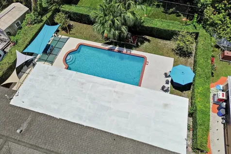 8341 SW 14th Street Miami FL 33144