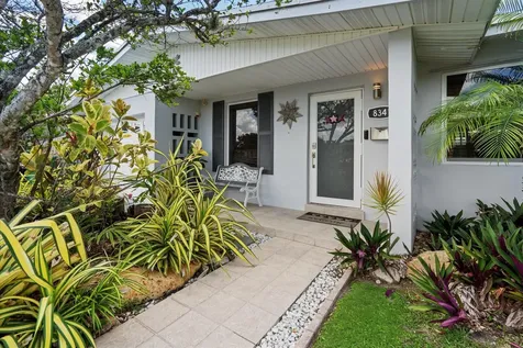 8341 SW 14th Street Miami FL 33144