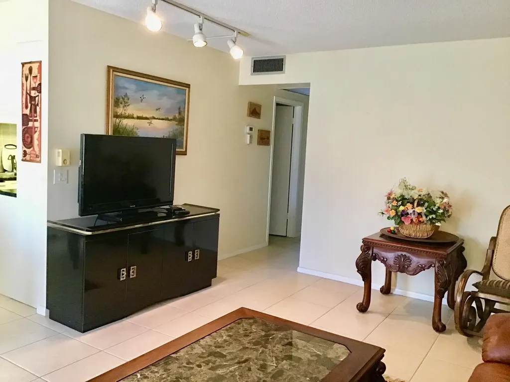 4004 Exeter A Boca Raton FL 33434