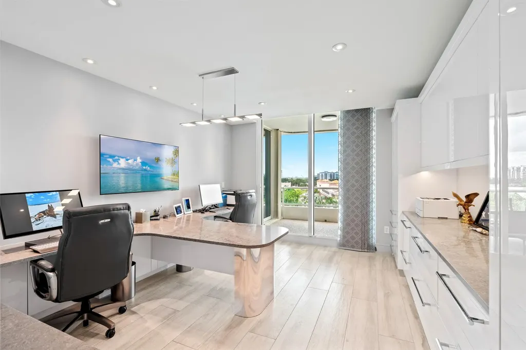 500 SE 5th Avenue Boca Raton FL 33432