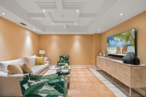 500 SE 5th Avenue Boca Raton FL 33432