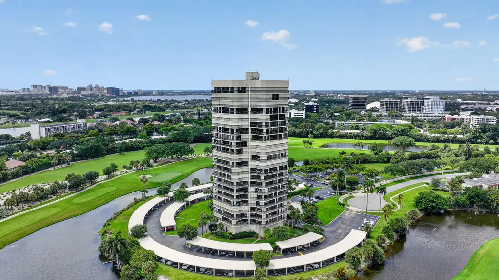 1900 Consulate Place West Palm Beach FL 33401