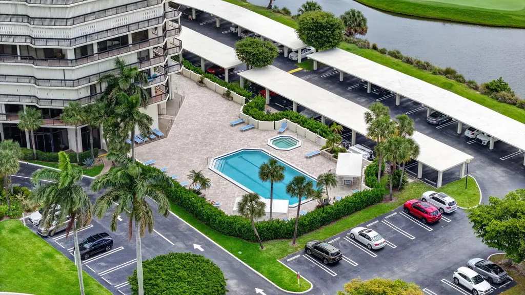 1900 Consulate Place West Palm Beach FL 33401