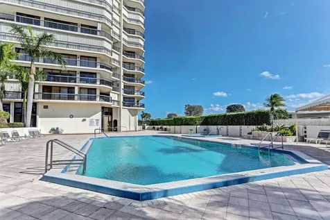 1900 Consulate Place West Palm Beach FL 33401