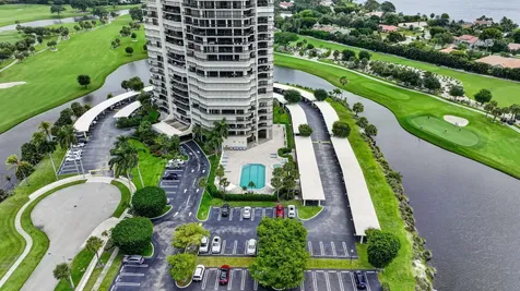 1900 Consulate Place West Palm Beach FL 33401