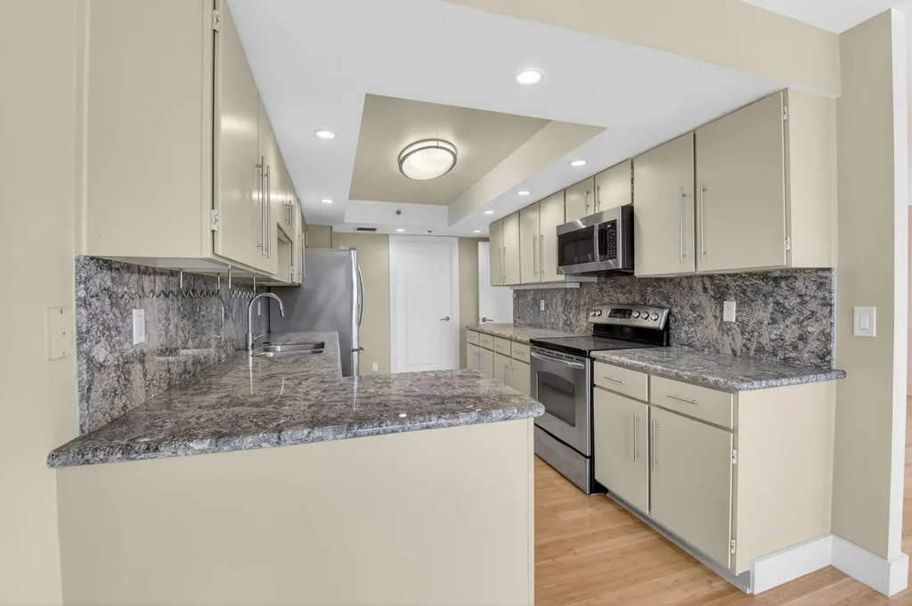 901 E Camino Boca Raton FL 33432