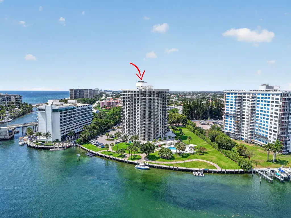 901 E Camino Boca Raton FL 33432