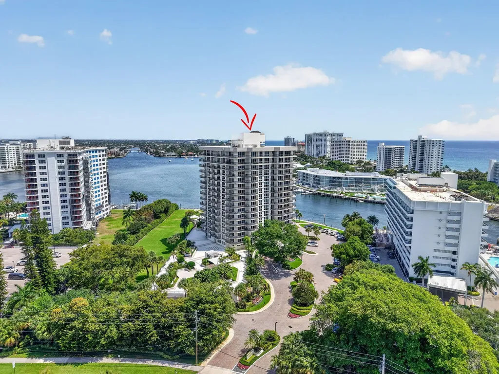 901 E Camino Boca Raton FL 33432