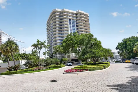 901 E Camino Boca Raton FL 33432