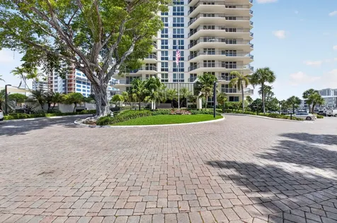 901 E Camino Boca Raton FL 33432