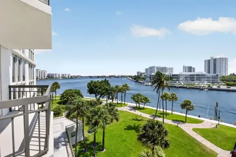 901 E Camino Boca Raton FL 33432