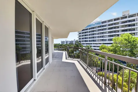 901 E Camino Boca Raton FL 33432