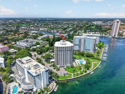 901 E Camino Boca Raton FL 33432