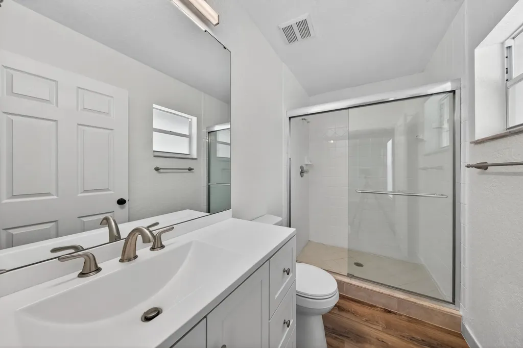 351 NW 8th Avenue Delray Beach FL 33444