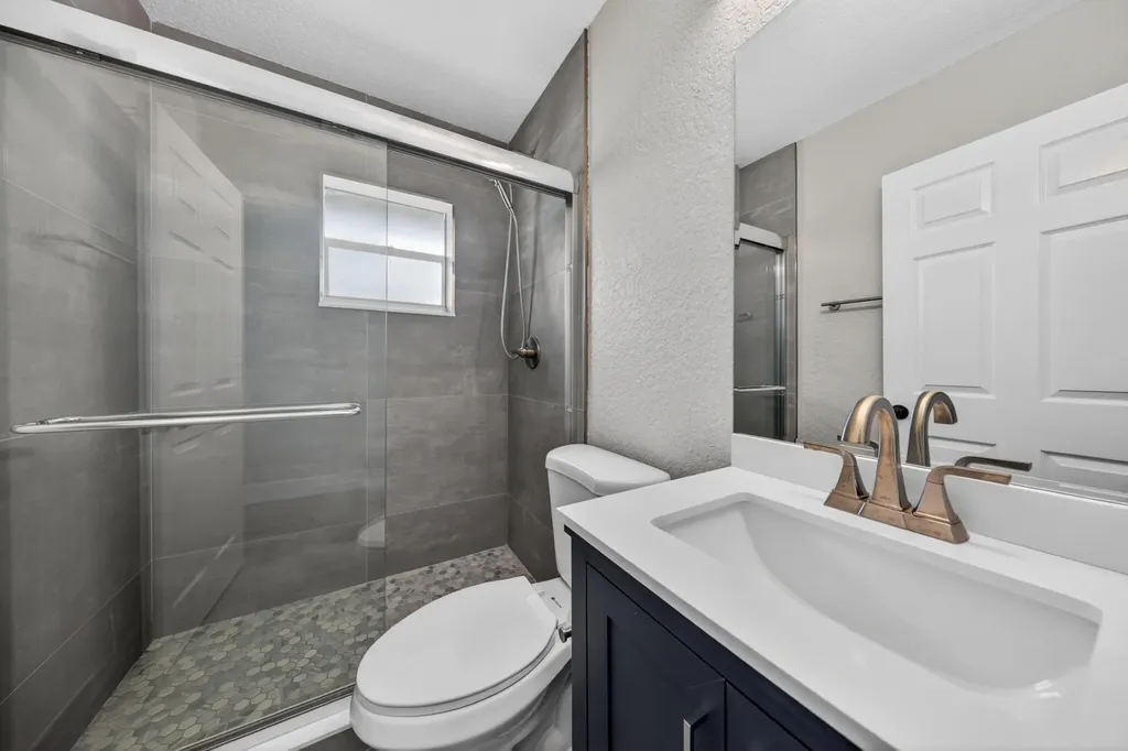 351 NW 8th Avenue Delray Beach FL 33444