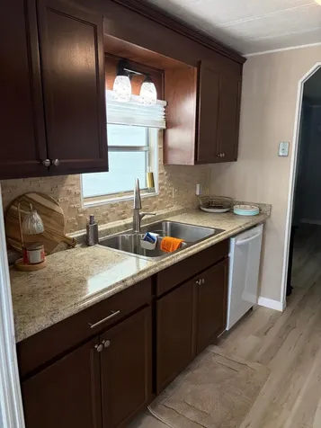 20 Flores Del Way Fort Pierce FL 34952