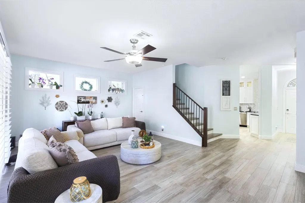 8070 Murano Circle Palm Beach Gardens FL 33418