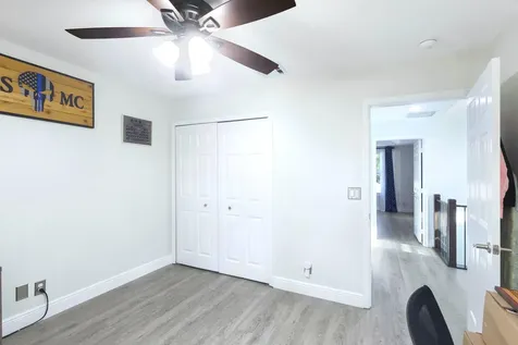 8070 Murano Circle Palm Beach Gardens FL 33418