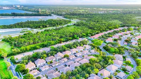 8070 Murano Circle Palm Beach Gardens FL 33418