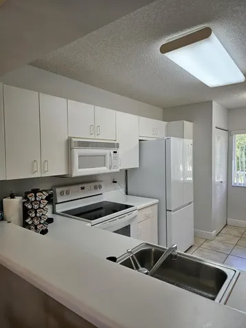 9537 Weldon Circle Tamarac FL 33321