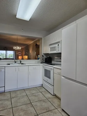 9537 Weldon Circle Tamarac FL 33321