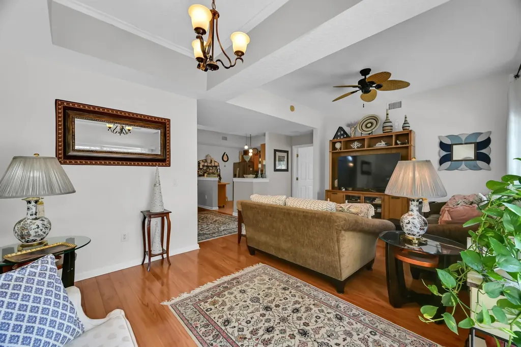 568 7th Square Vero Beach FL 32962