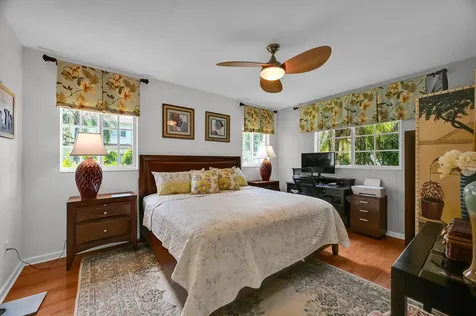 568 7th Square Vero Beach FL 32962